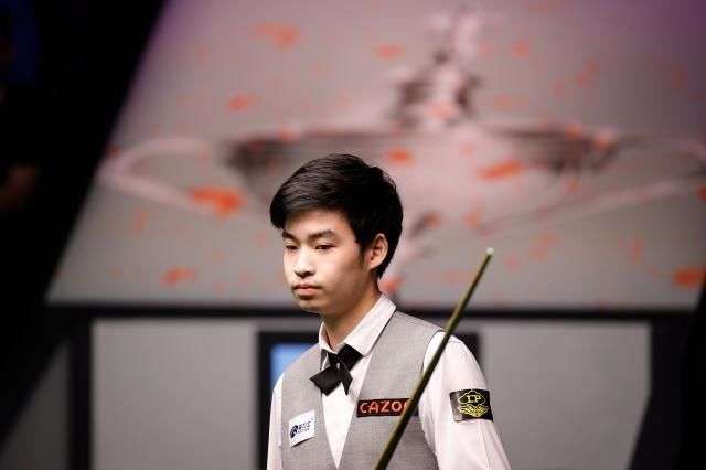 他感到自己 他感到自己