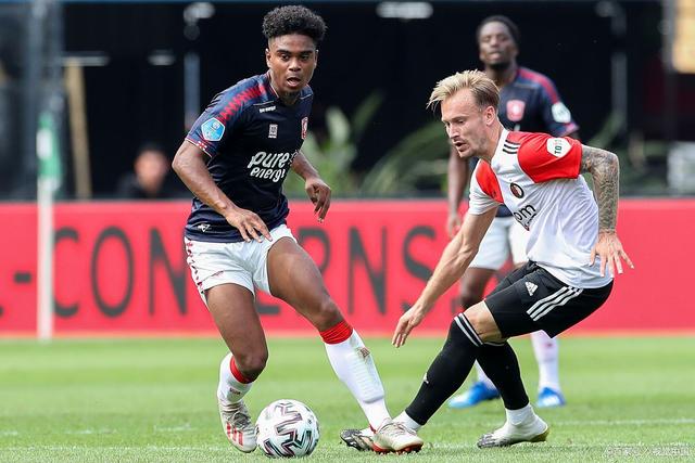 爵士多年奋 爵士多年奋