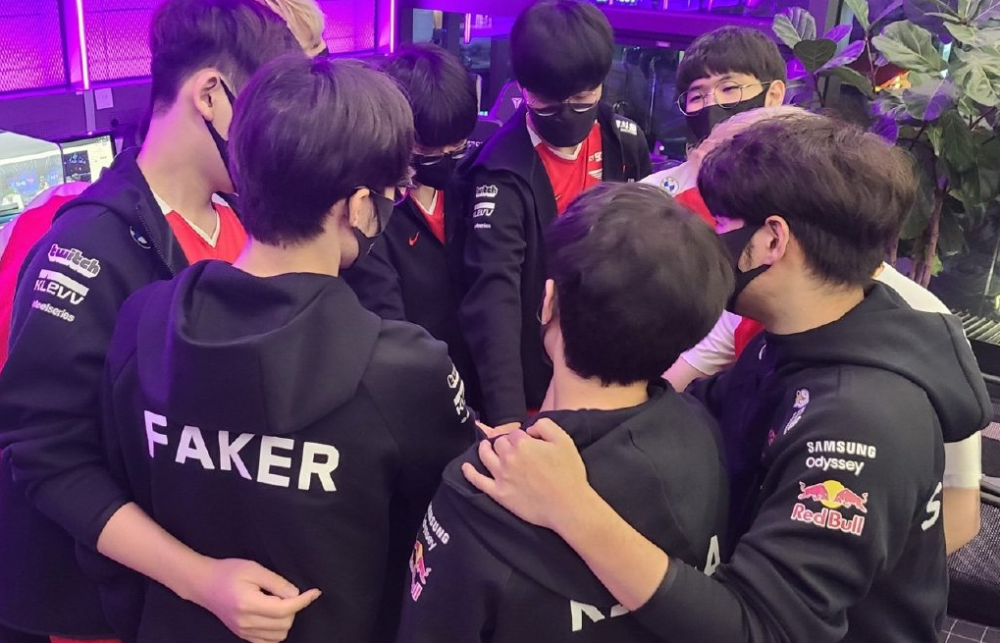 足球的战术 足球的战术