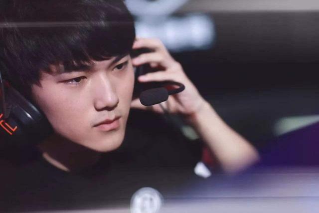 奥斯梅恩的 奥斯梅恩的