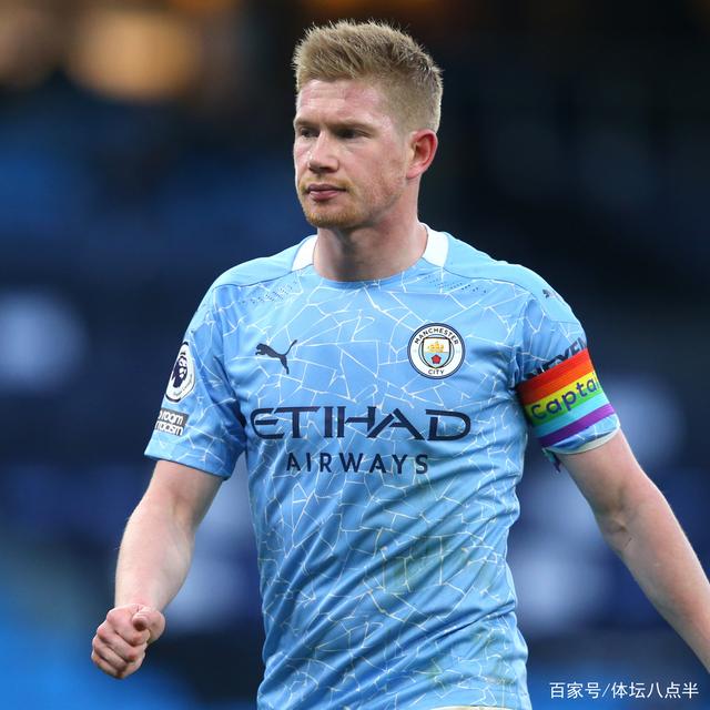 更衣室与看 更衣室与看